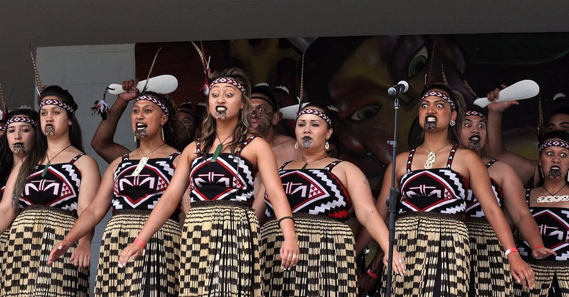 A Beginner's Guide to Māori Pronunciation: Uncovering the Treasures of Te Reo